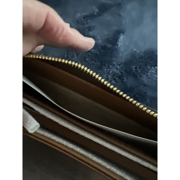 Michael Kors Jet Set Travel Large Zip Around Signature Leather Brown MK Wallet - Picture 11 of 14